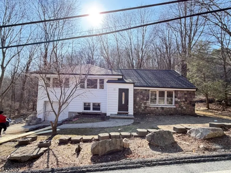 91 Germantown Rd, West Milford Twp., NJ 07480