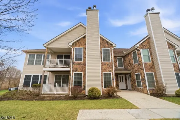 116 Chariot Ct #116, Piscataway Twp., NJ 08854