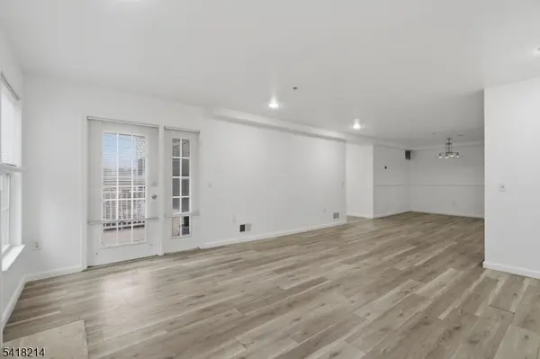 116 Chariot Ct #116, Piscataway Twp., NJ 08854