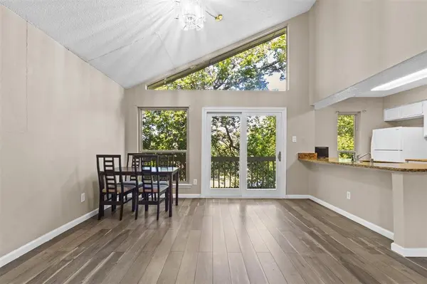 7107 Holly Hill Drive #209, Dallas, TX 75231