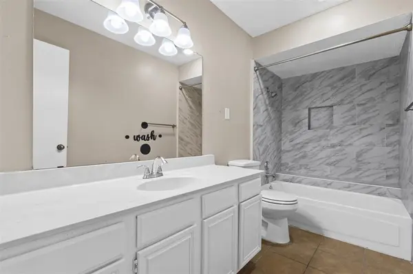 7107 Holly Hill Drive #209, Dallas, TX 75231