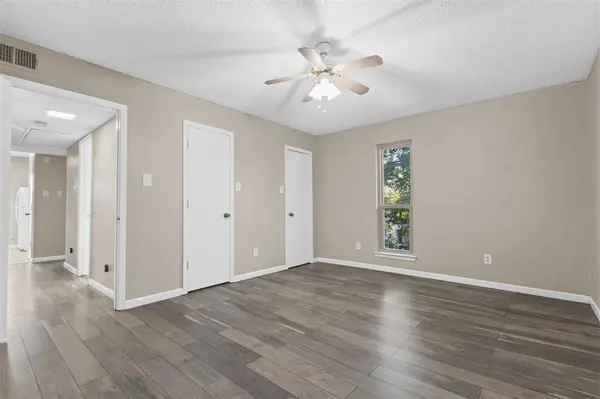 7107 Holly Hill Drive #209, Dallas, TX 75231