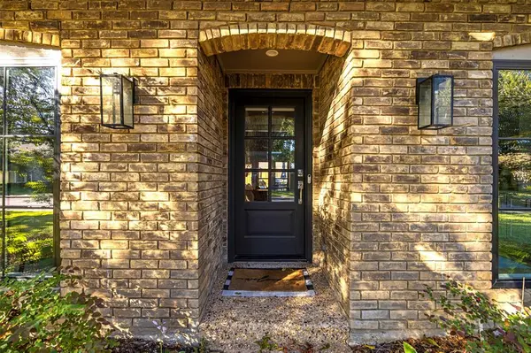 9027 Gunnison Drive, Dallas, TX 75231