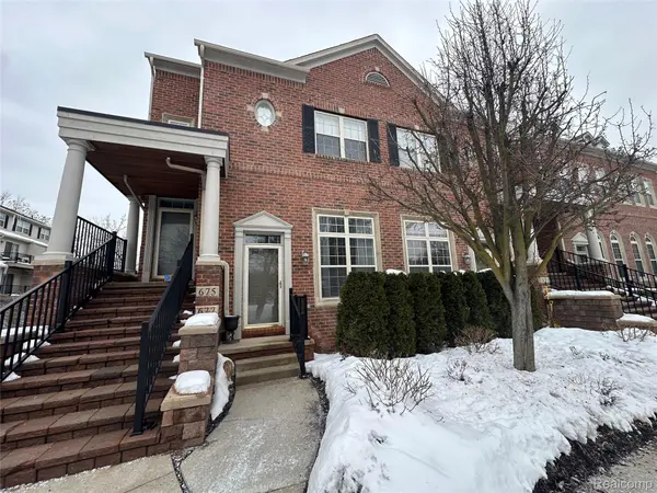 677 River Park Village BLVD, Northville, MI 48167