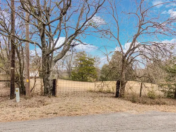 810 Truman Circle, Lancaster, TX 75146