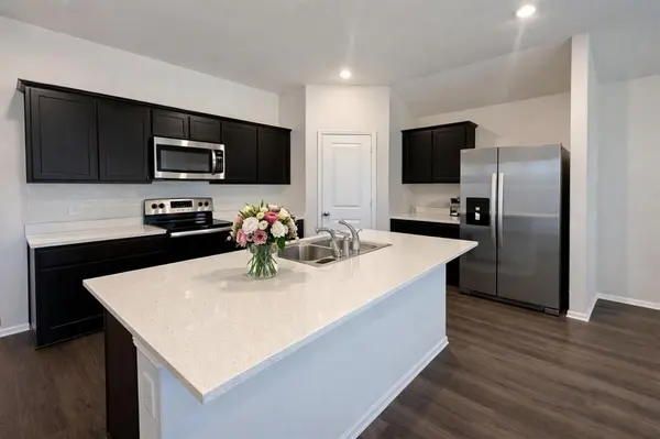 305 Banner Avenue, Royse City, TX 75189