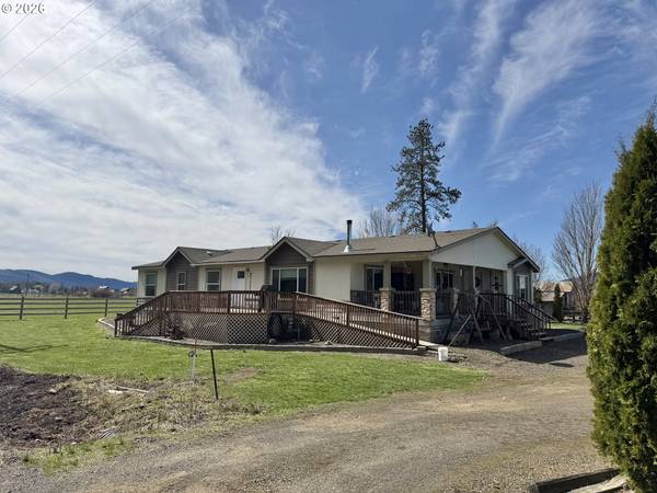 1782 BZ Glenwood HWY, Glenwood, WA 98619