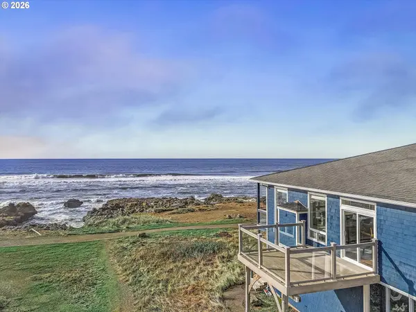 635 LEMWICK LN, Yachats, OR 97498