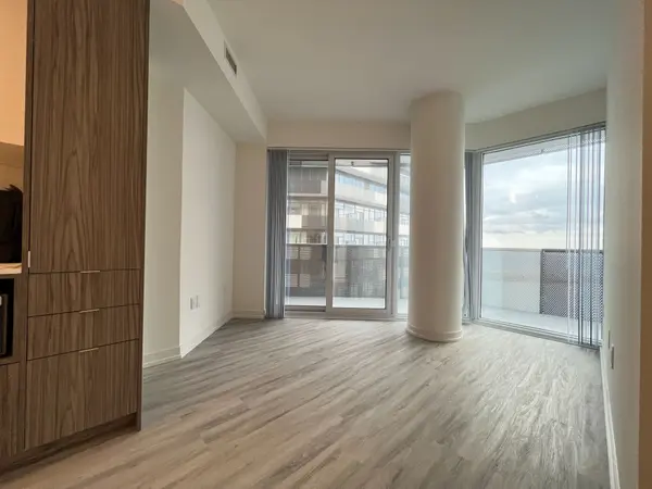 55 Cooper ST #7509, Toronto C08, ON M5E 0G1