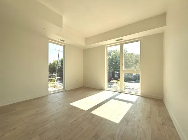 168 Clonmore DR #19, Toronto E06, ON M1N 0B9