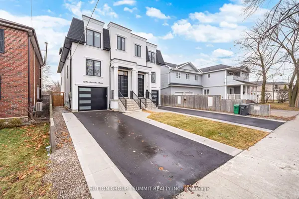 1228 Alexandra AVE, Mississauga, ON L5E 2A5