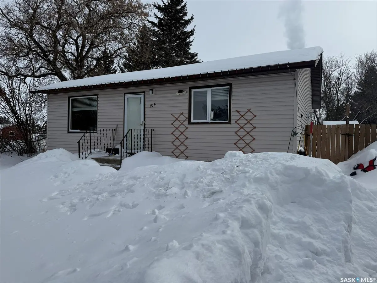 104 Main STREET S, Watson, SK S0K 4V0