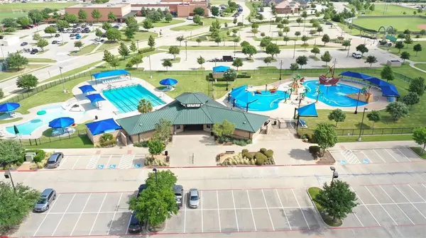 18 Greenleaf Drive, Trophy Club, TX 76262