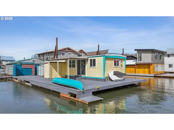 18989 NE Marine DR #32, Portland, OR 97230