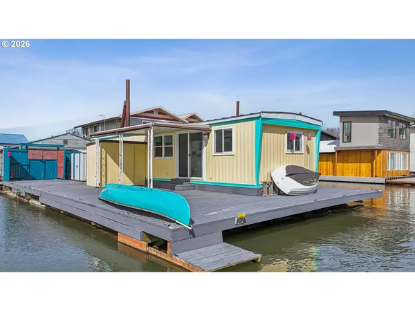 18989 NE Marine DR #32, Portland, OR 97230