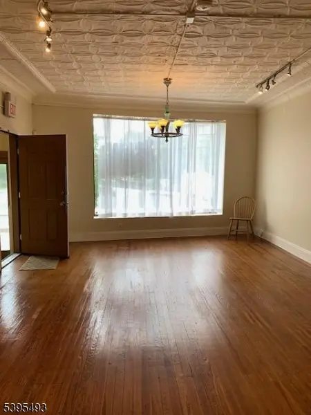 41 Glenridge Ave, Montclair Twp., NJ 07042