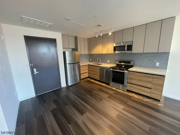 315 S Harrison St #503, East Orange City, NJ 07018