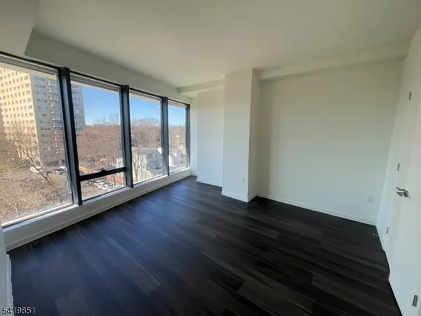 315 S Harrison St #503, East Orange City, NJ 07018