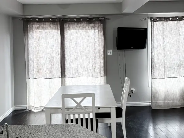 47 Cornish DR, Clarington, ON L1E 3E3