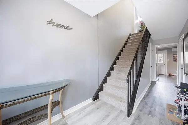 113 North ST #5, Georgina, ON L0E 1R0