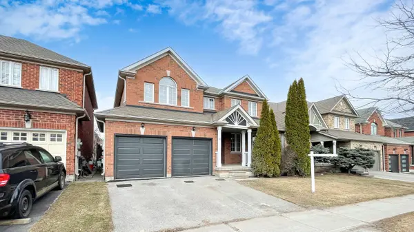 10 Reddenhurst CRES, Georgina, ON L4P 4G1