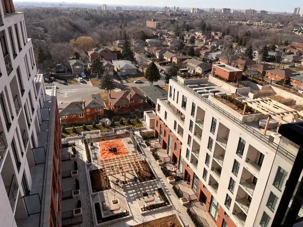 3100 Keele ST #1122, Toronto W05, ON M3M 0E1