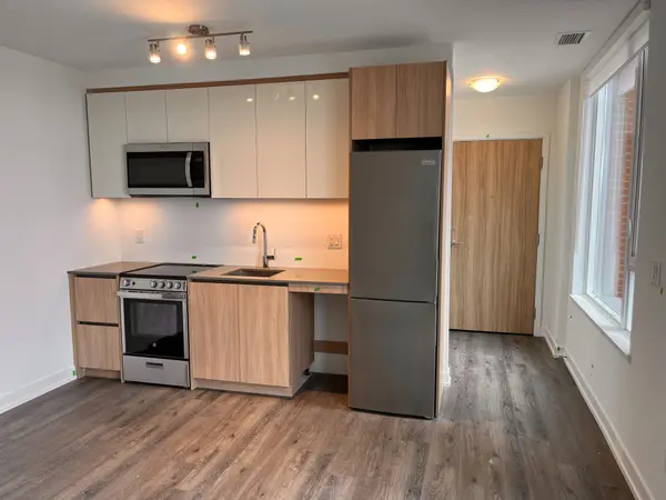 3100 Keele ST #1122, Toronto W05, ON M3M 0E1