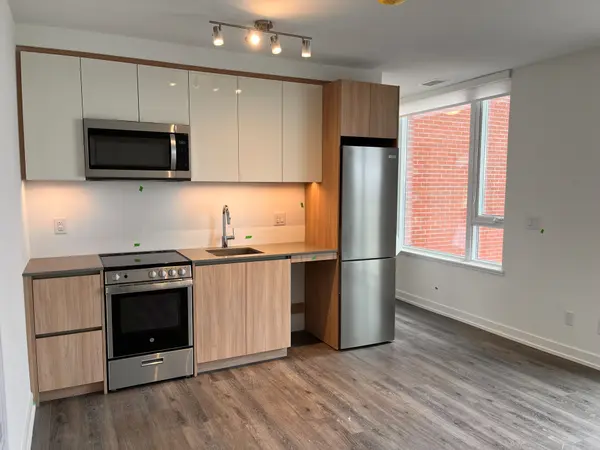 3100 Keele ST #1122, Toronto W05, ON M3M 0E1