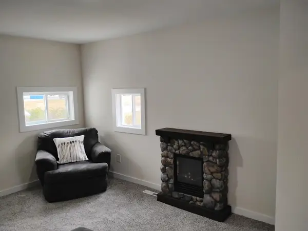 511 Woodworth AVE, Pleasant, MI 48858