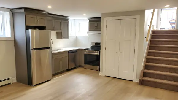 642 West ST #B, Prescott, ON K0E 1T0