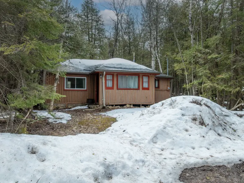 51 Cedar TRL, South Bruce Peninsula, ON N0H 2T0