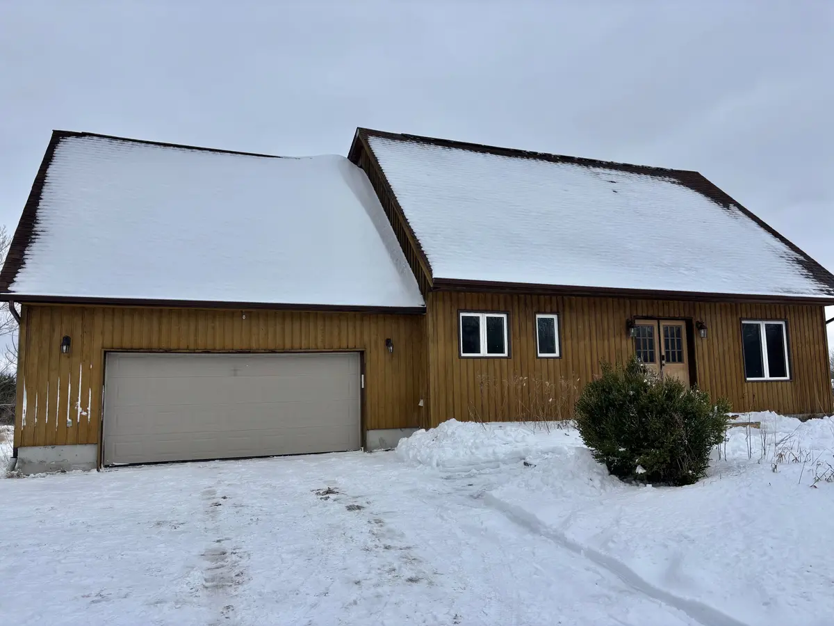 3447 GREENLAND RD, Constance Bay - Dunrobin - Kilmaurs - Woodlawn, ON K0A 1T0