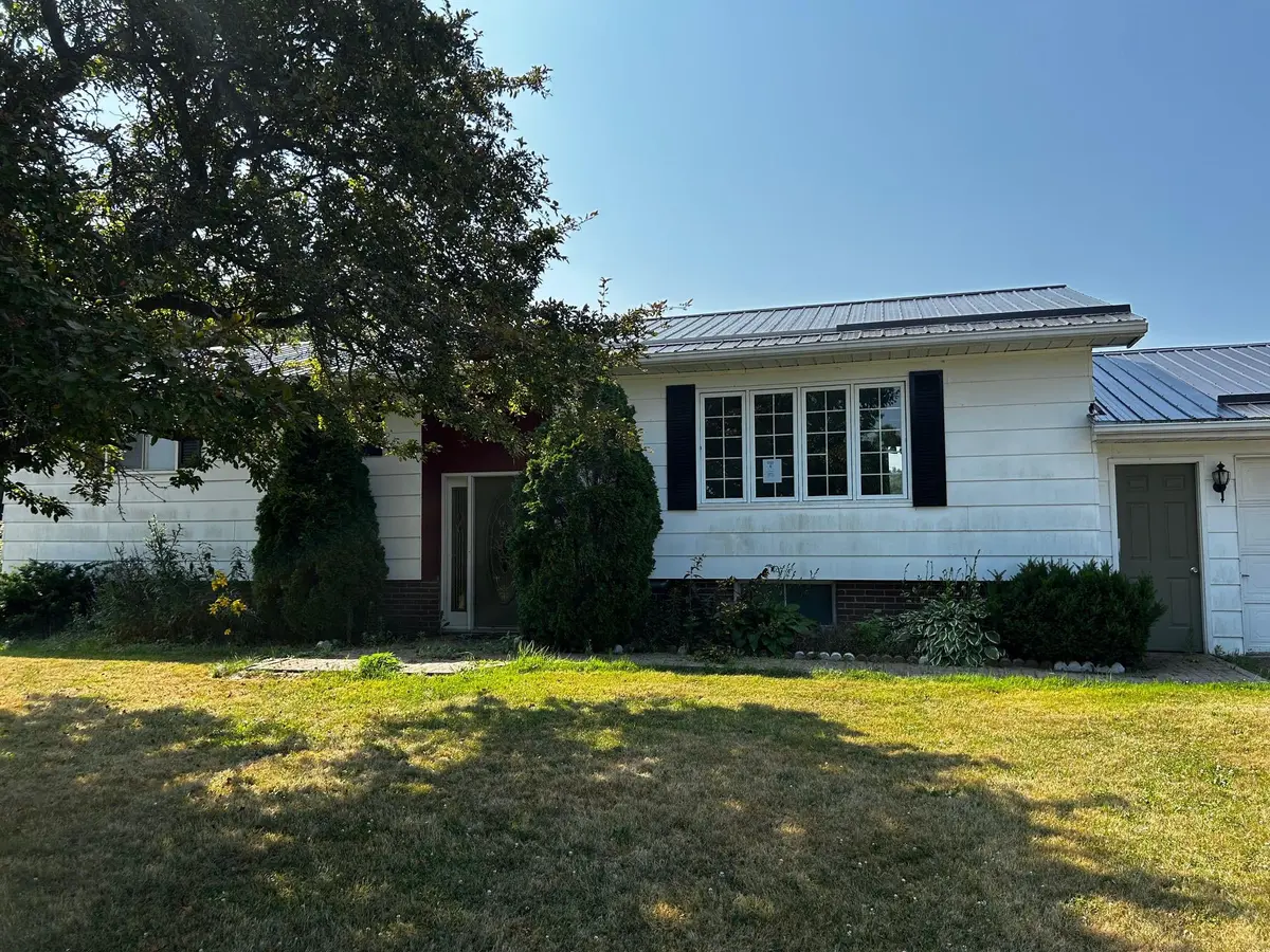 220 Eden Grove RD, Lansdowne Village, ON K0E 1L0