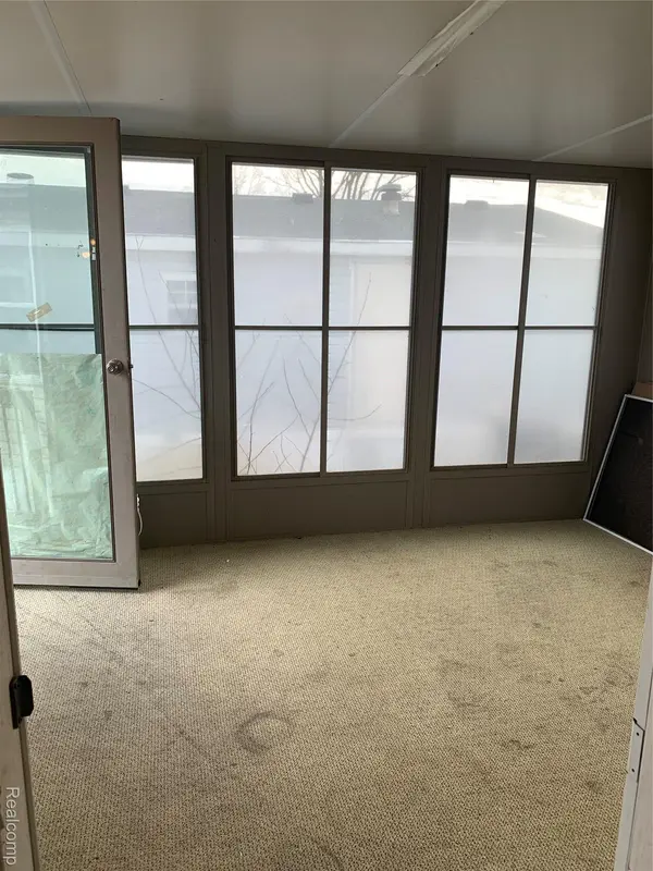 1212 Briarwood DR, Monroe Charter Township, MI 48161