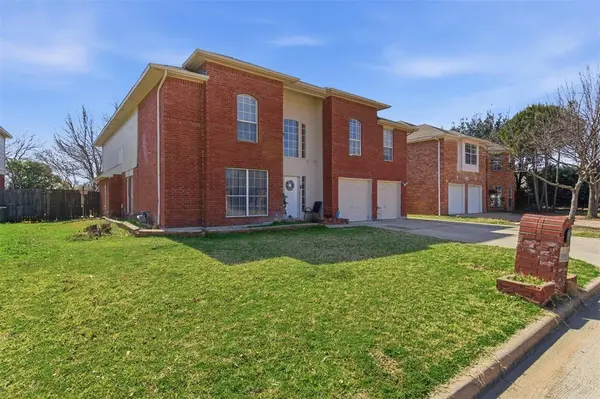 3528 Paladin Place, Fort Worth, TX 76137