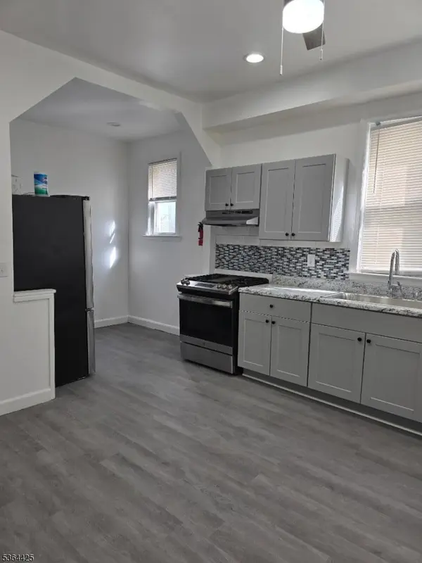 782 Bergen St #3, Newark City, NJ 07108