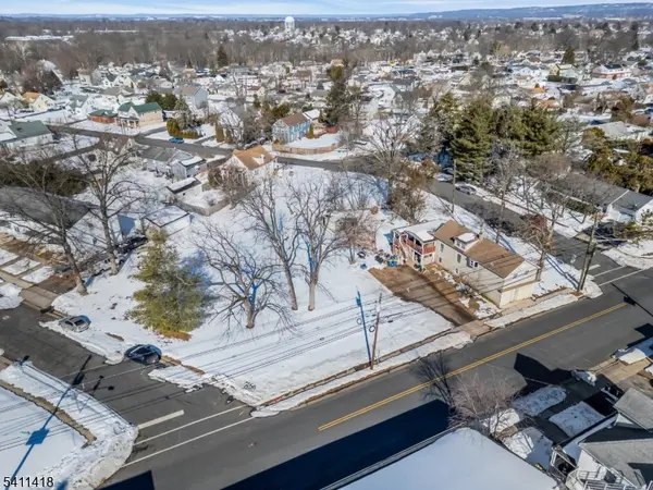 946 Kennedy Blvd, Manville Boro, NJ 08835