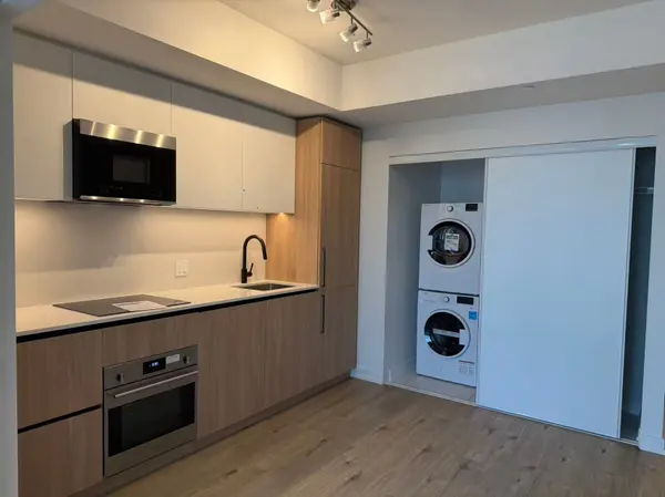 35 Parliament ST #1614, Toronto C08, ON M5A 0Z5