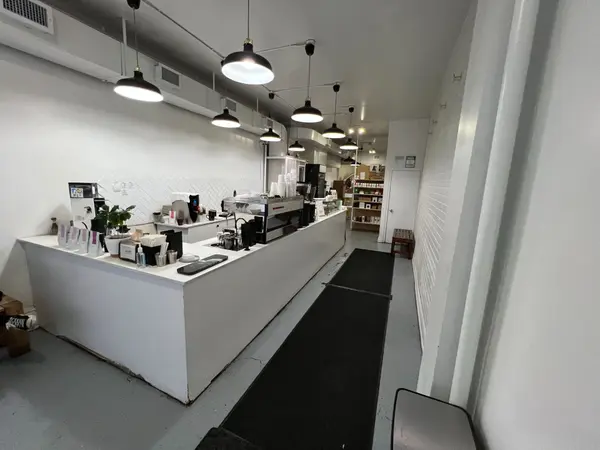 281 Dundas ST W, Toronto C01, ON M5T 1G1