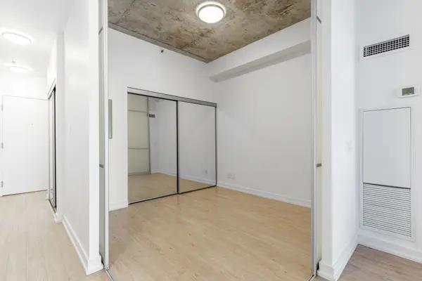 707 Dovercourt RD #112, Toronto C01, ON M6H 0B5