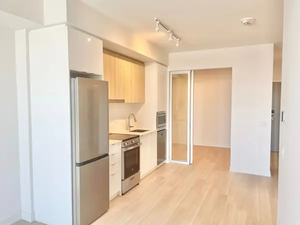 50 Upper Mall WAY #B-2609, Vaughan, ON L4J 0L8