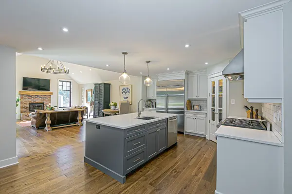 164 Park AVE, Newmarket, ON L3Y 1V1