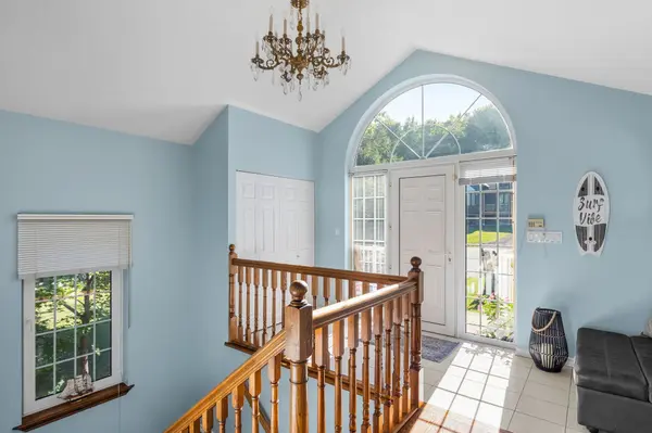 216 Robins Point RD, Tay, ON L0K 2A0