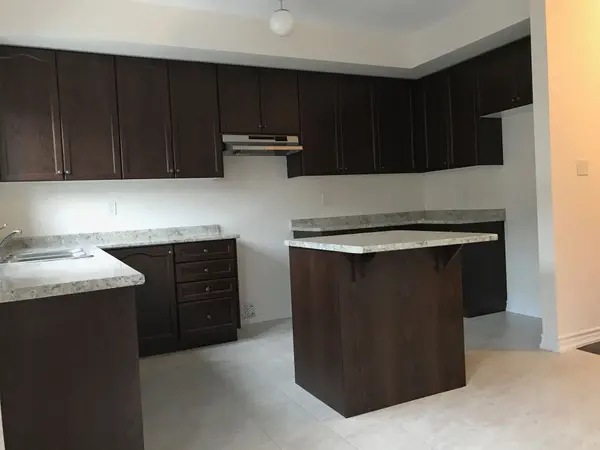 94 Aspen Hills RD #90, Brampton, ON L6Y 6E4