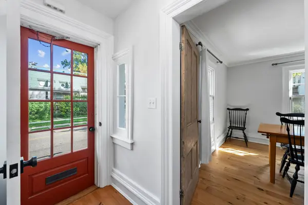 19 Isabella ST, Brampton, ON L6X 1P4