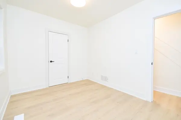 107 Nairn AVE #Main, Toronto W03, ON M6E 4G9