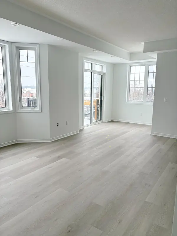 4320 Ebenezer RD #3, Brampton, ON L6P 2S3