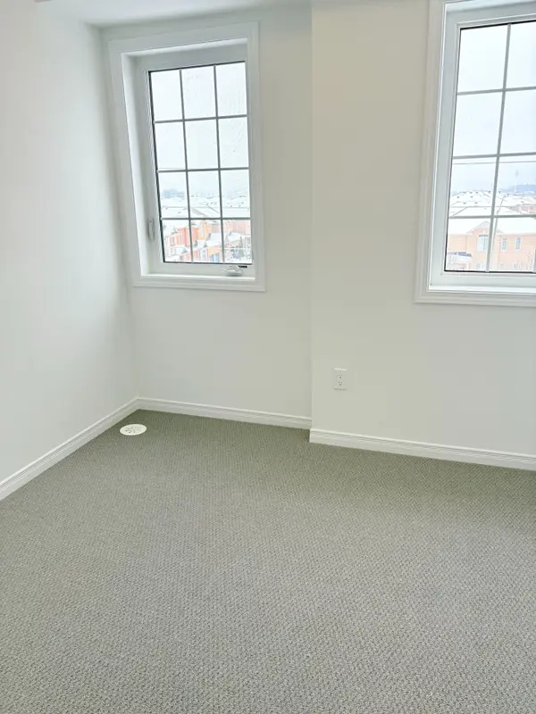 4320 Ebenezer RD #3, Brampton, ON L6P 2S3