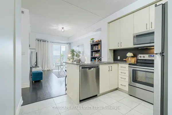 620 Sauve ST #403, Milton, ON L9T 9A5