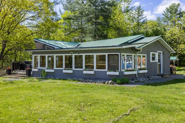 1535 Dwyer LN, Frontenac, ON K0K 1Z0